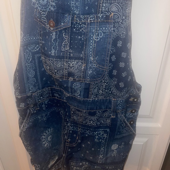 No‎ Boundaries womens jean overall shorts paisley pattern distressed XL 15-17 - Picture 2 of 5
